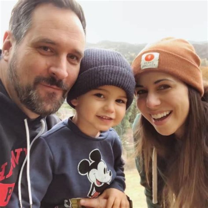 Travis Willingham - Age, Family, Bio