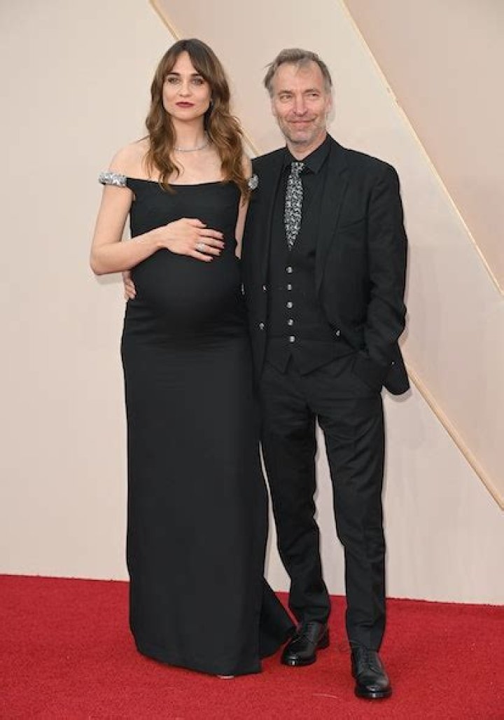 Tuppence Middleton is dating an artist boyfriend, Robert Fry. Know about their relationship!!! Tuppence Middleton is dating an artist boyfriend, Robert Fry. Know about their relationship!!!