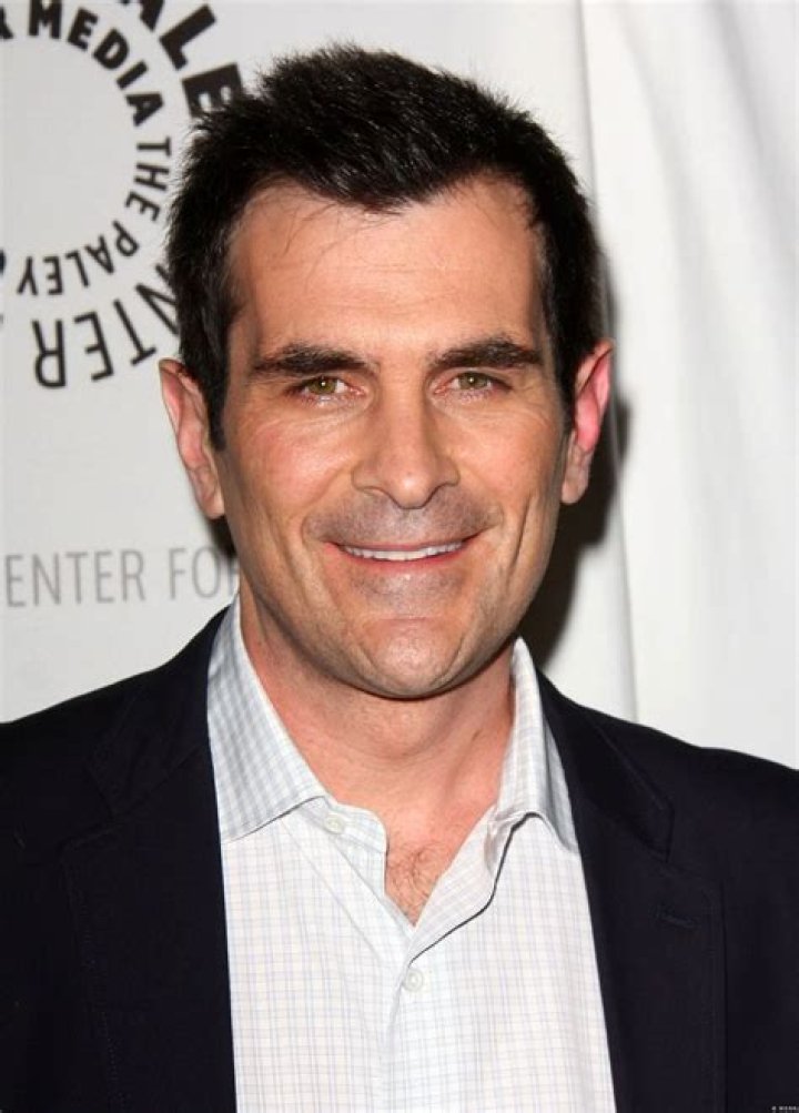 Ty Burrell Bio (Wiki) 