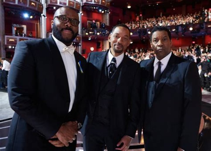 Tyler Perry wasn’t ‘comforting’ Will Smith at the Oscars, he was ‘deescalating’