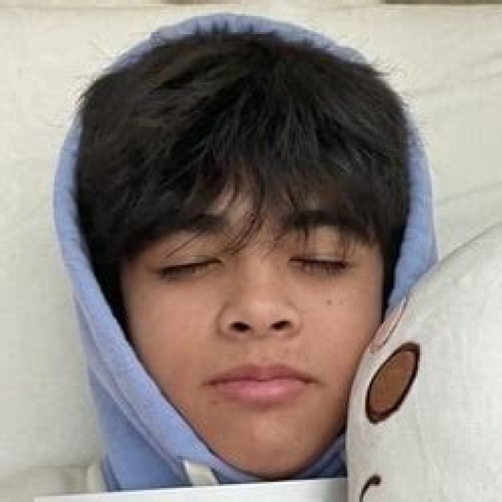 UnknownxArmy - Age, Family, Bio
