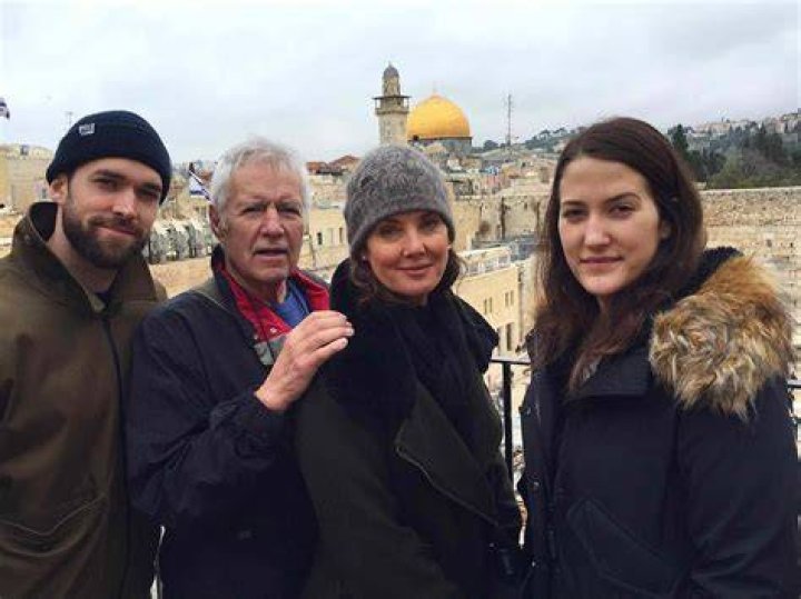 Update on late Alex Trebek’s wife, Jean Currivan Trebek and children! Know about their married life, Alex’s salary and net worth