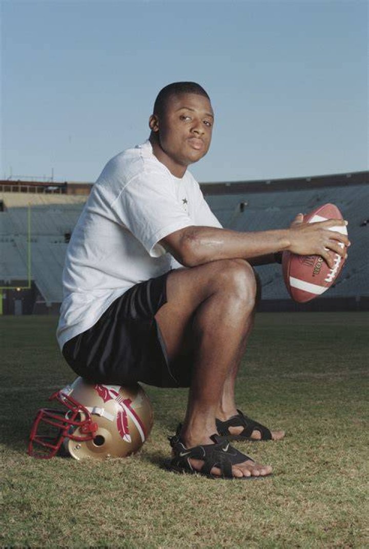 Warrick Dunn photo 2