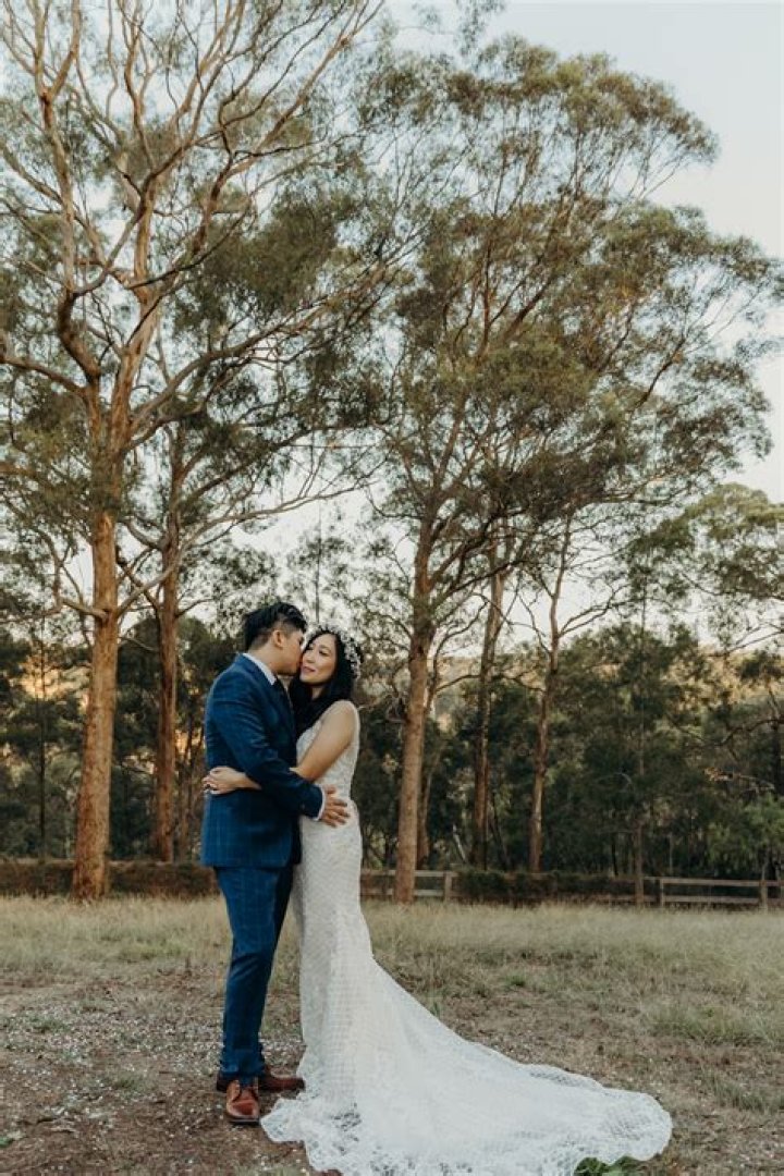 wedding photo of Tania Torres and Perry Sanchez