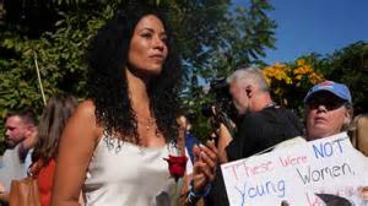 What are Epstein credits CA?