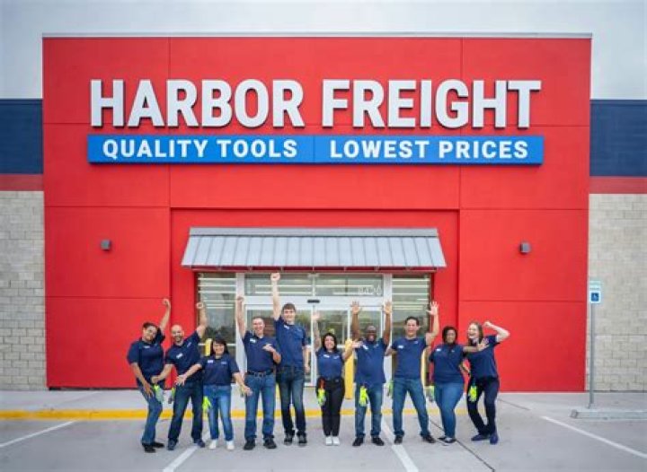 What discount do Harbor Freight employees get?