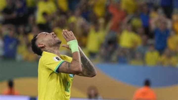 
What Happened Between Vinicius Jr and Richarlison? Brazil Team Members Pull Apart The Football Players Following Dispute 