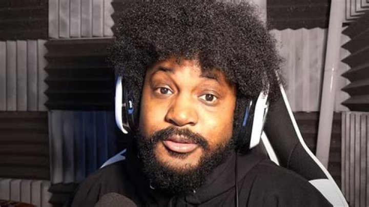
Who Are Coryxkenshin Siblings? Details To Know About His Family 