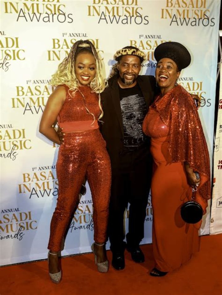
Who Are Ntombi Mzolo Parents? Father Bheki Ngcobo and Mother Linah Khama Details 