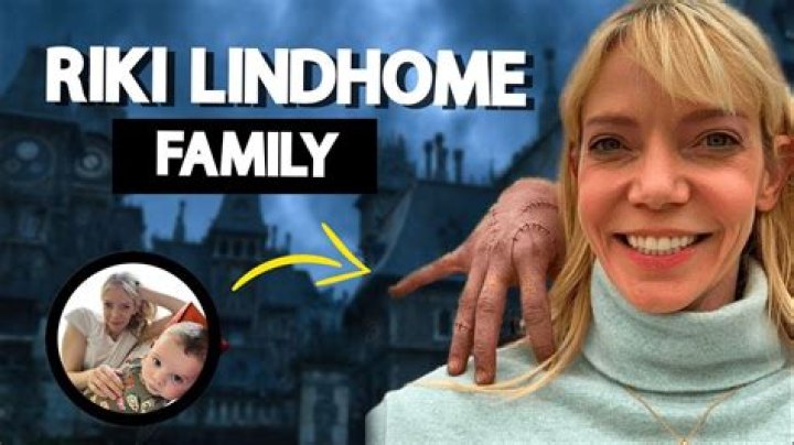Who are Riki Lindhomes Parents? Riki Lindhome Biography, Parents Name, Nationality and More