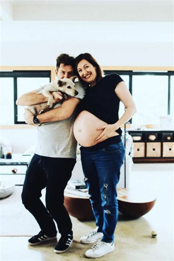 Who Is Celia Pacquola Partner? Dara Munnis Pregnant With Baby No 1