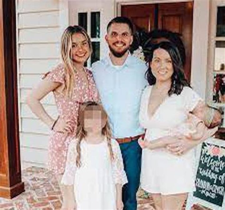 
Who Is Crysta Abelseth Daughter? John Barnes Steals Custody And Claimed Child Support From Her 