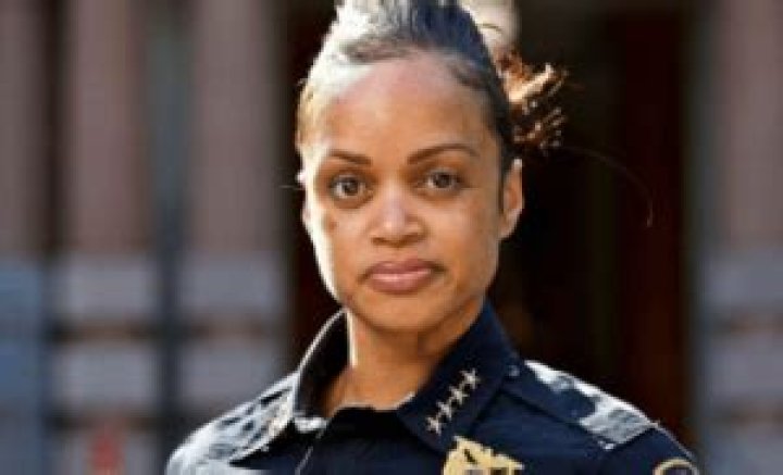 Who Is Danielle Outlaw Husband? 2 Sons And Family