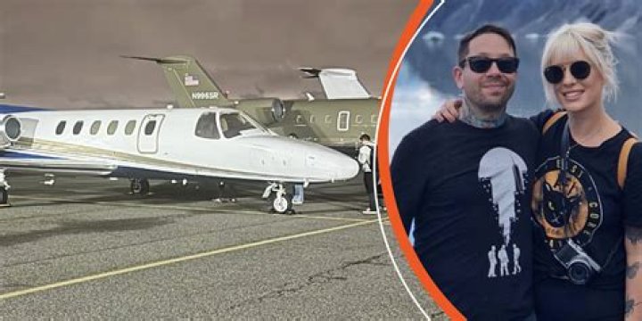 
Who is David Mercer wife? 