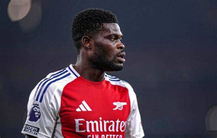 Who is @deffonotchaur on Twitter? UK lady accuse Arsenal star Thomas Partey of rape