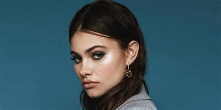 Yara Khmidan - Age, Family, Bio