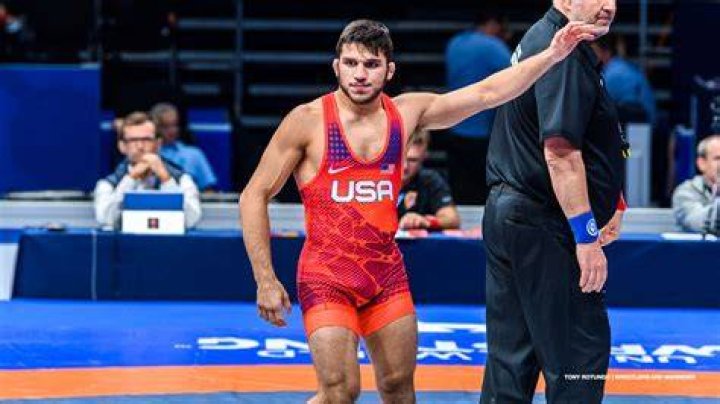 Yianni Diakomihalis - Age, Family, Bio